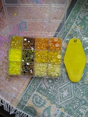 Mixed Yellow Rhinestone, Jelly & Pearl Bedazzle KIT  -- DIY Keychain